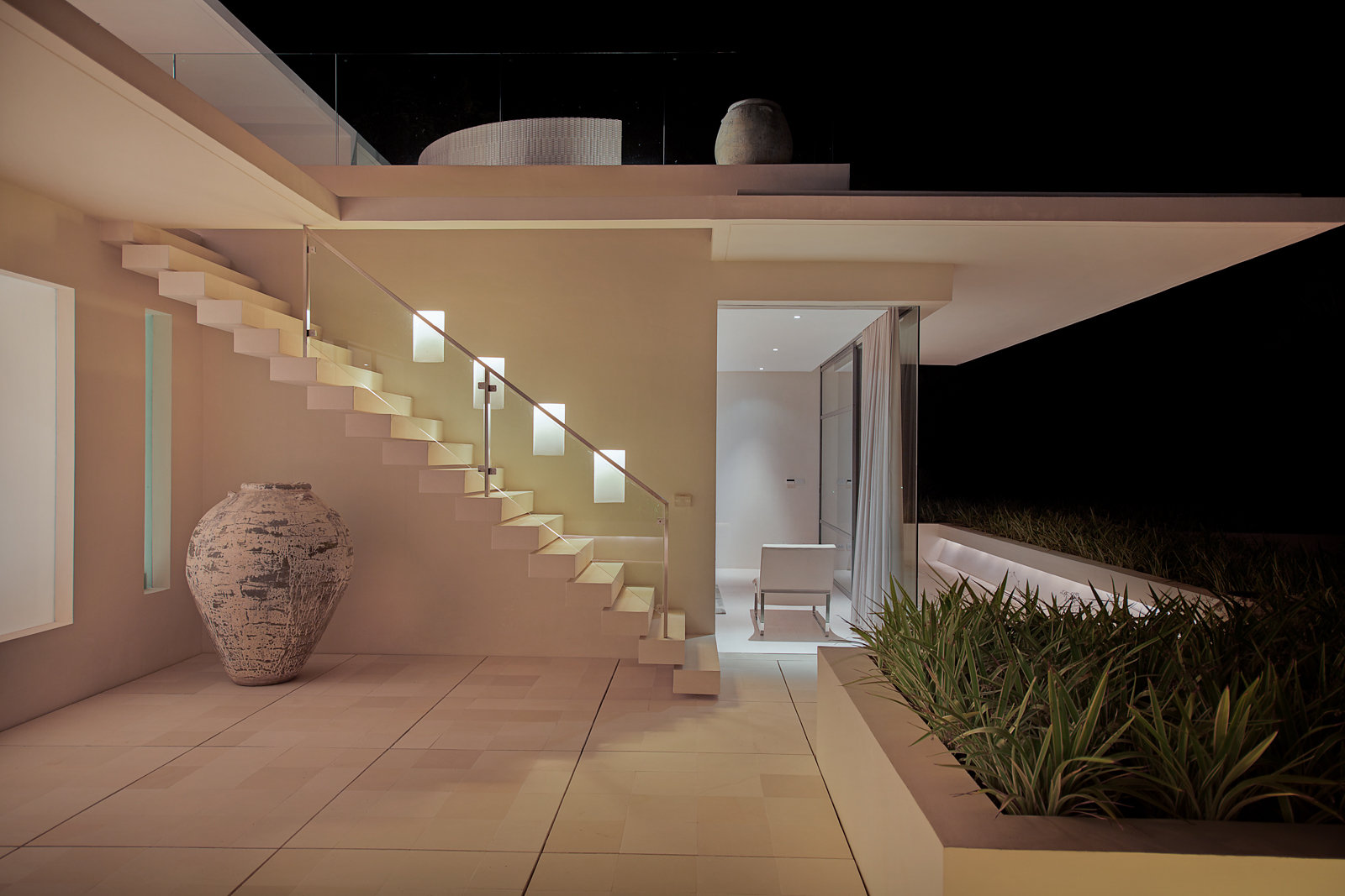 white limestone exterior floor