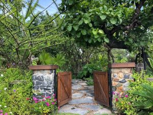 flagstone for house entrance and driveway หินกาบฟรีฟอร์ม ปูพื้นปูผนัง